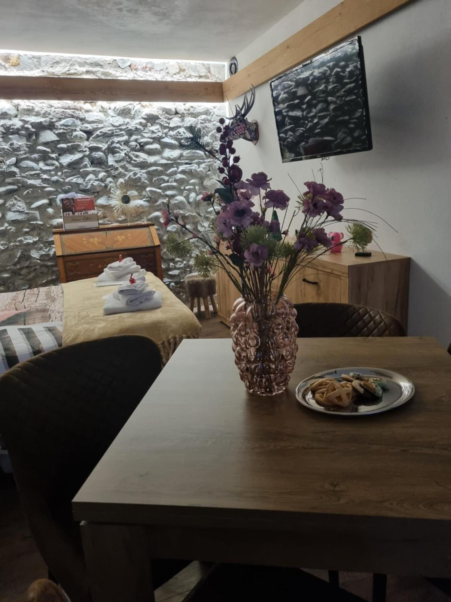 Casa Sofia Apartment Аоста Екстериор снимка