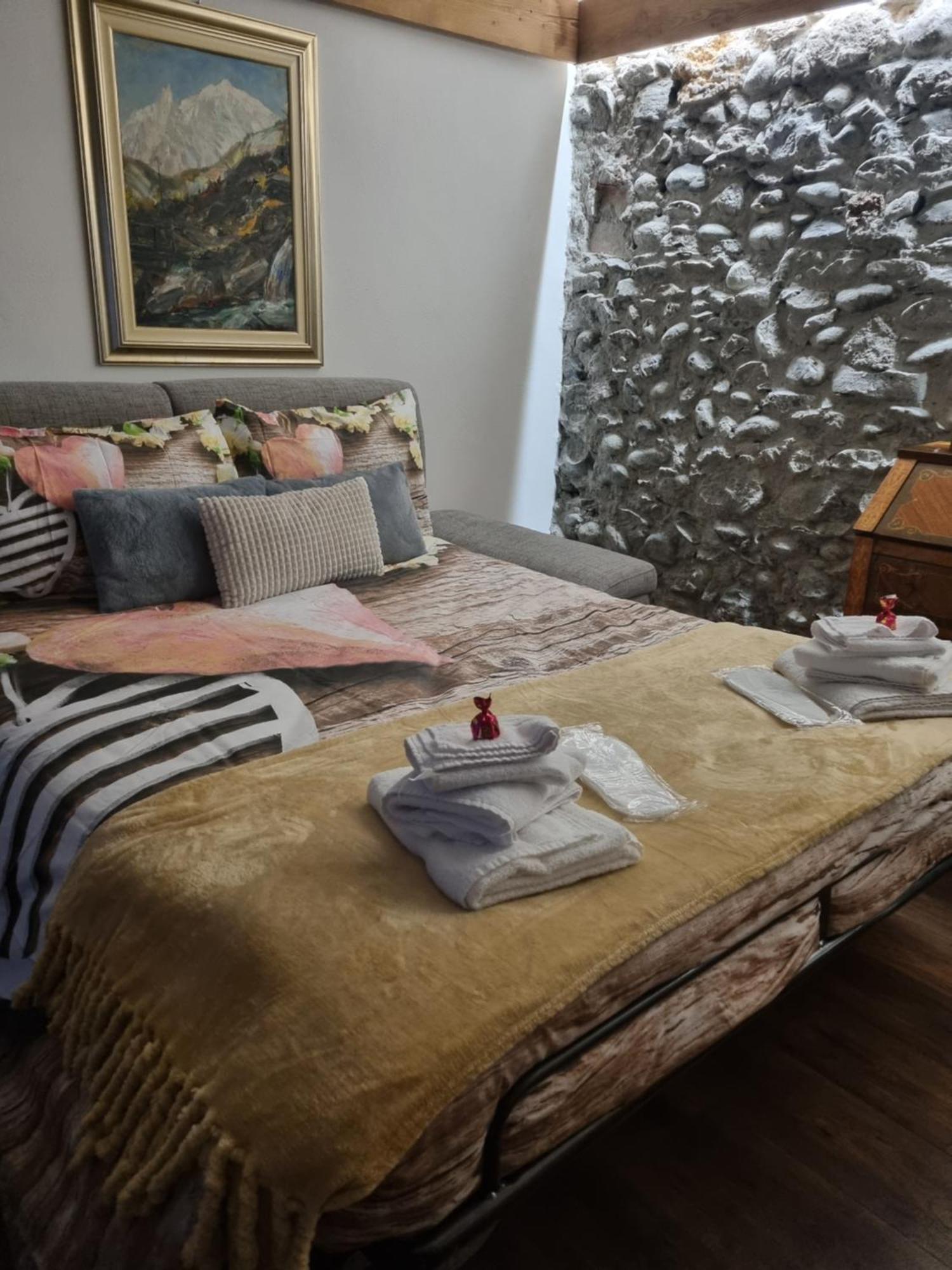 Casa Sofia Apartment Аоста Екстериор снимка